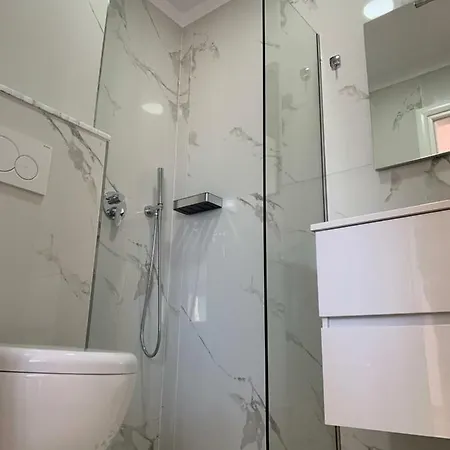 Eldo Paradise * Durrës